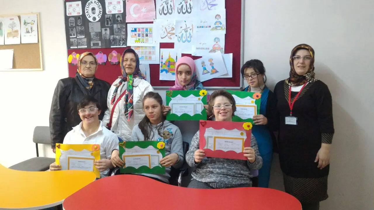 Haber: Özel Çocukların Karne Heyecanı - Galeri-1