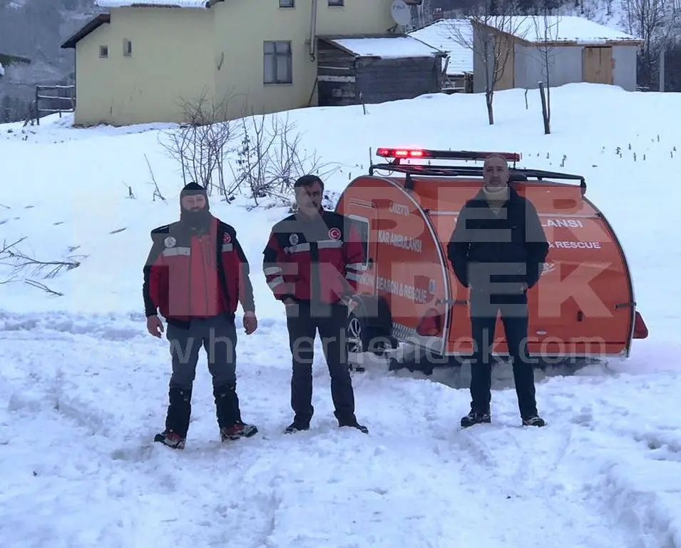 Haber: KAR AMBULANSI TESTİ ZİRVEDE YAPILDI - Galeri-2