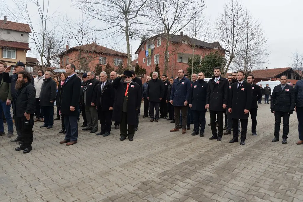 Haber: Gaffar Okkan Mezarı Başında Dualarla Anıldı - Galeri-3