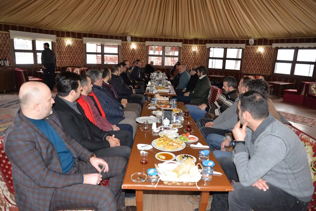 Haber: Başkan Püsküllü, Mütahitlerlerle biraraya geldi - Galeri-1