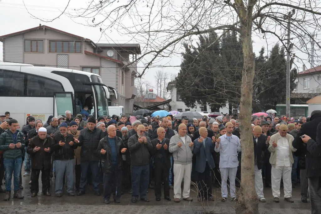 Haber: Puna’da Umre’ye Gidenler Dualarla Uğurlandı - Galeri-4