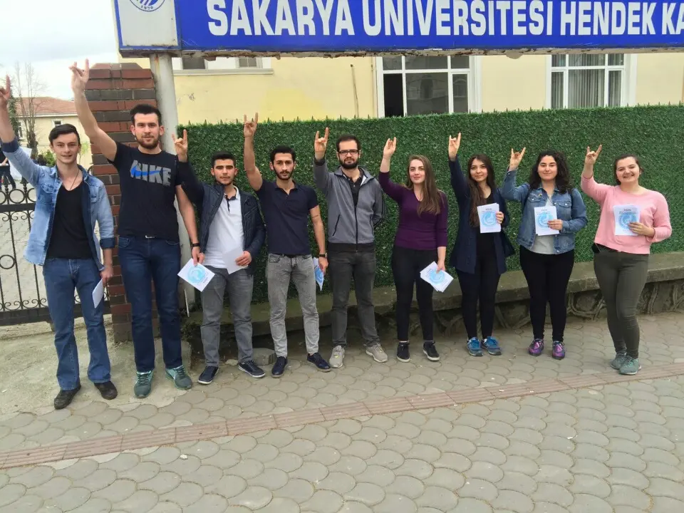Haber: GENÇ ÜLKÜCÜLER 8 MART DÜNYA KADINLAR GÜNÜNÜ KUTLADI - Öne Çıkan