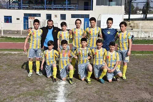 Haber: HENDEK GENÇLİK SAHASINDA FARK YEDİ 0-6 - Öne Çıkan
