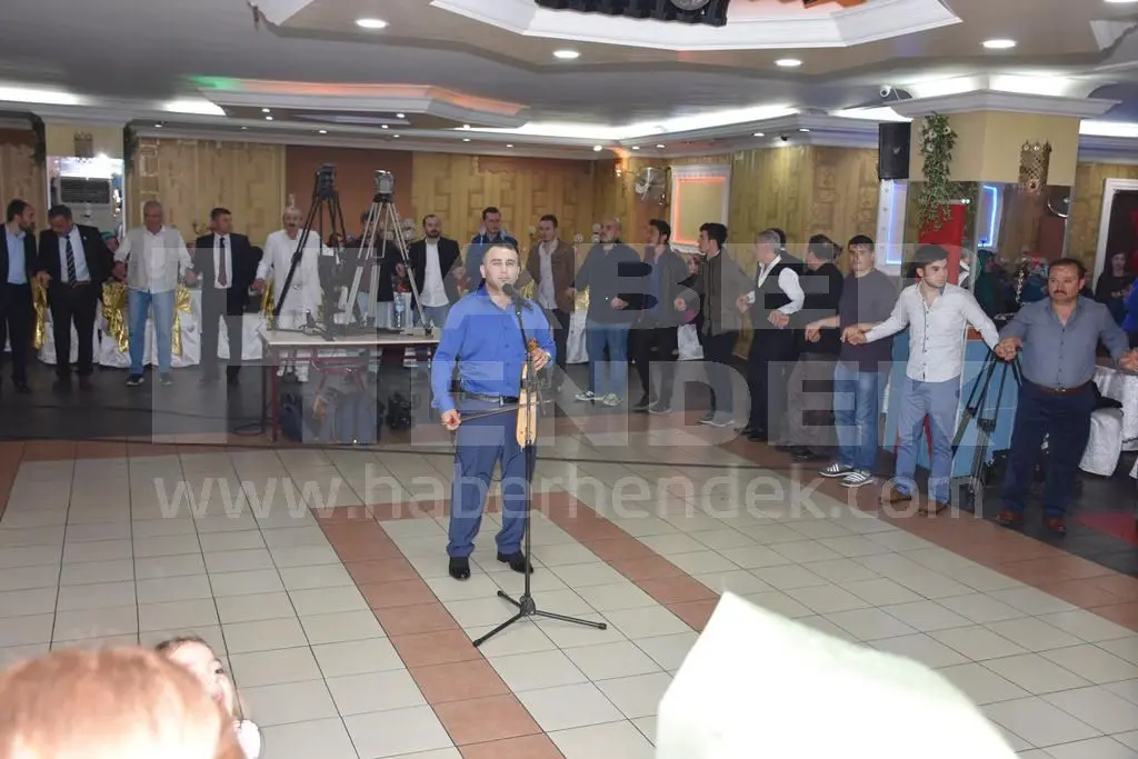 Haber: DİKMENLİLER PENDİK’TE HASRET GİDERDİ - Galeri-3