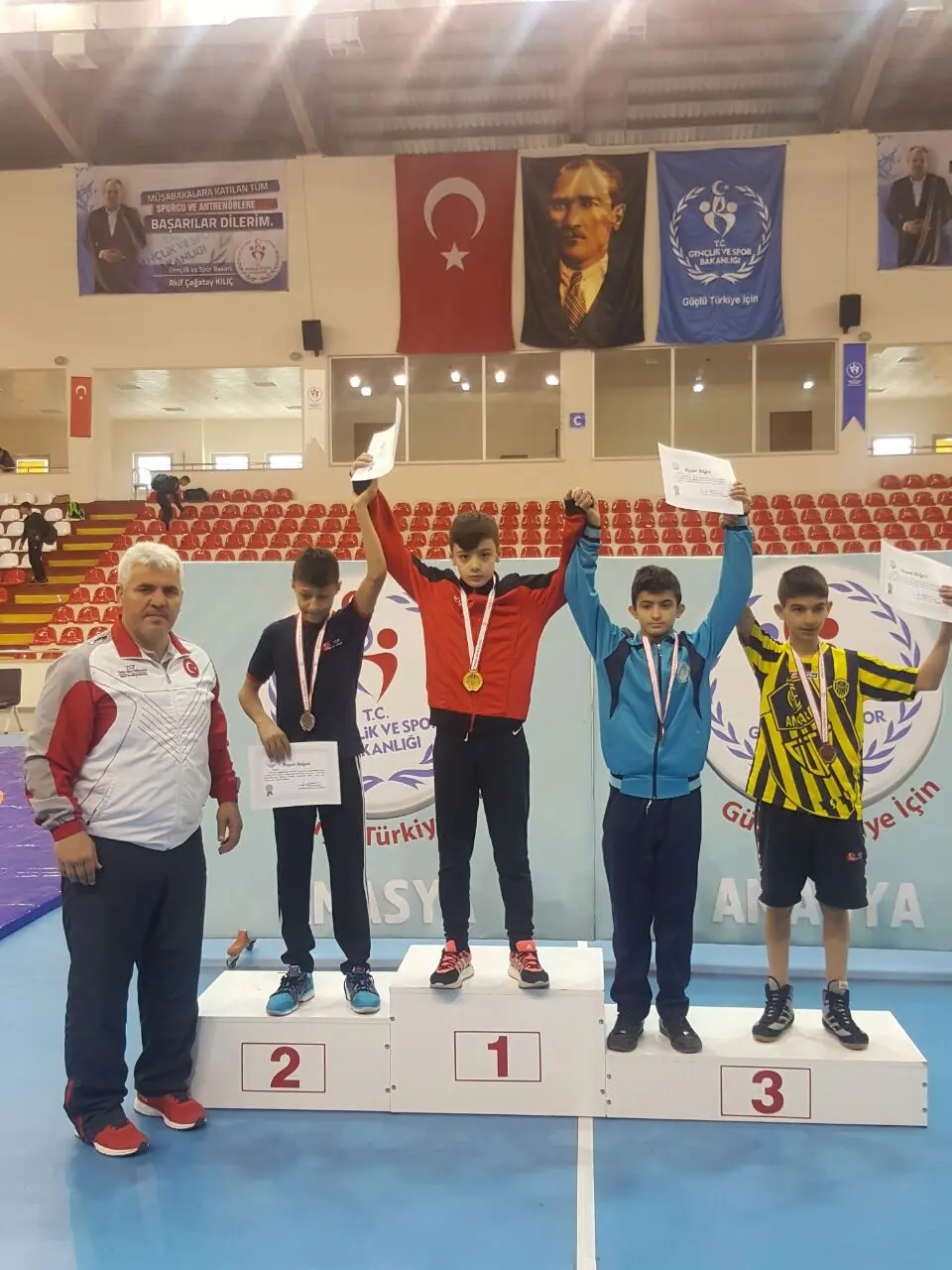 Haber: Hendekli Genç Güreşçiler Amasya’yı Salladı - Galeri-3