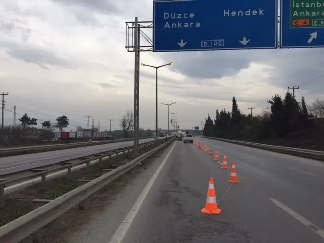 Haber: SEDAŞ Akova Köprübaşı Arasını Aydınlatıyor - Galeri-1