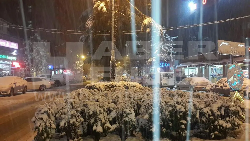 Haber: Hendek’te Mart Kapıdan Baktırdı - Galeri-2