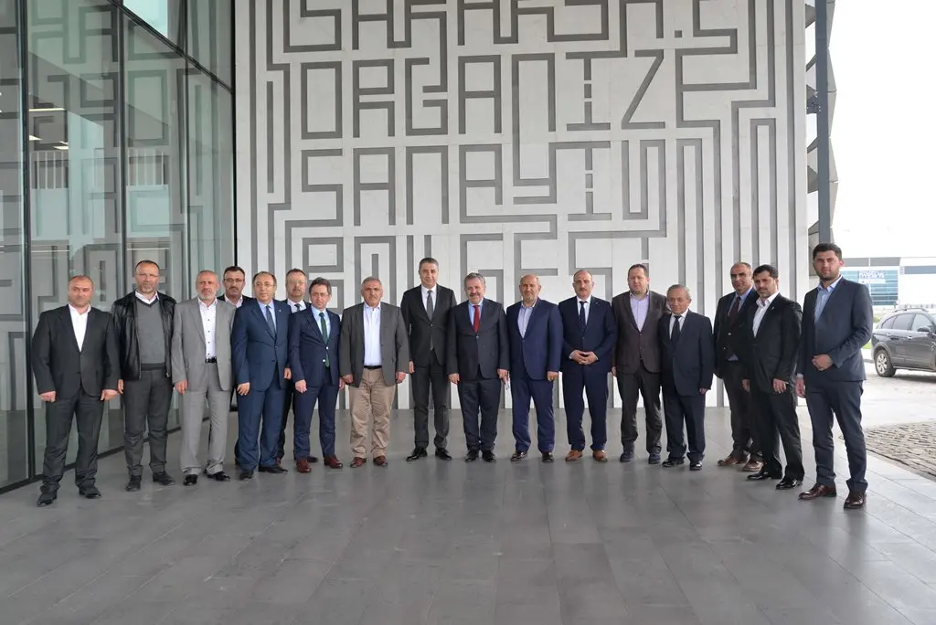 Haber: Milletvekili Dişli Hendek’teydi - Öne Çıkan