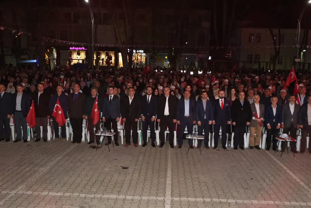 Haber: MİLLİ BİRLİK GECESİNE YOĞUN İLGİ - Galeri-3