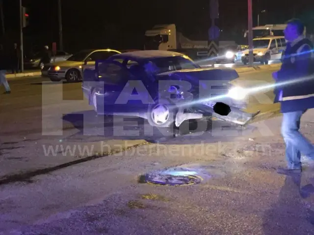 Hendek’te Kaza Dört Yaralı