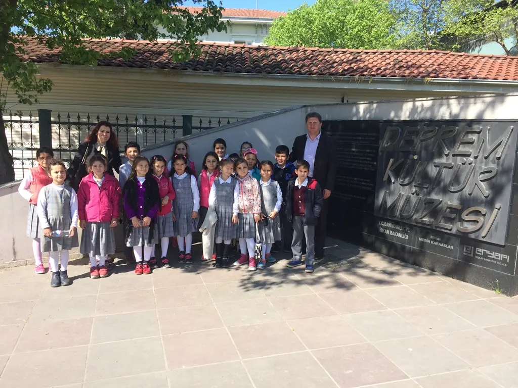 Haber: Murat Nişancı Ortaokulundan Kardeşlik Köprüsü - Galeri-1