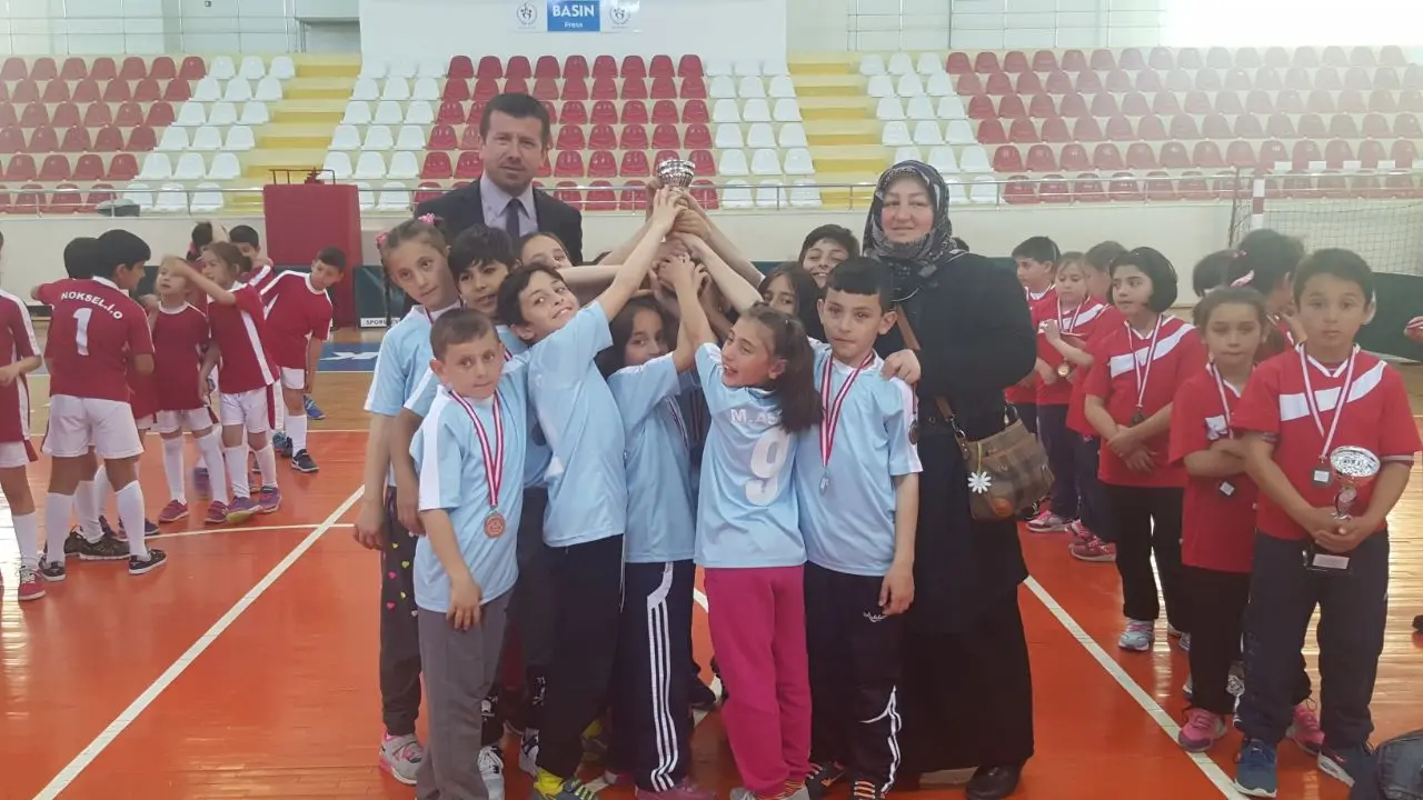 Haber: ÇOCUK OYUNLARI DEVAM EDİYOR - Galeri-1