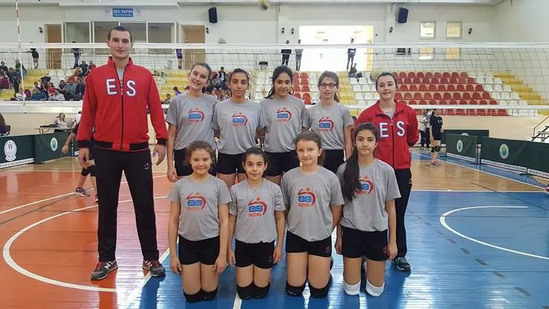 Haber: Hendek’te Mini Voleybol Senliği Yapıldı - Galeri-2