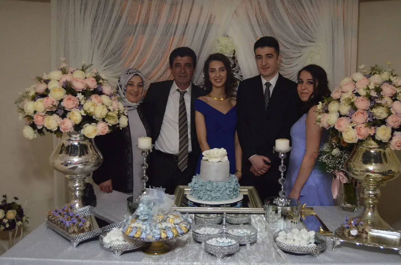 Haber: Hifa Şeyma ve Zeki Evlilik Yolunda İlk Adımı Attı - Galeri-1