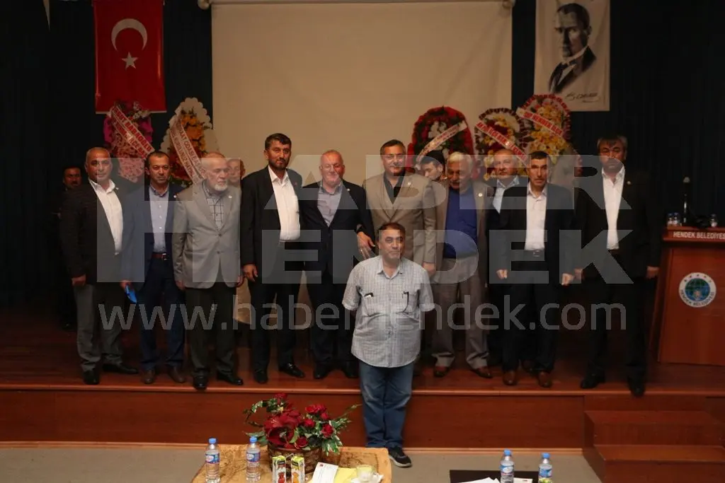 Haber: Muhtarlar Derneğinde Başkan Emin Kula Oldu - Galeri-7