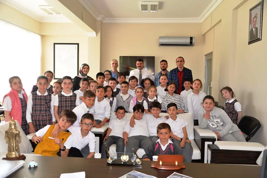 Haber: Noksel İlköğretim, Yerel Yönetimleri tanıyor - Öne Çıkan