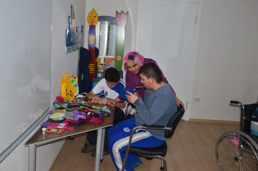 Haber: Anneler Meslek Öğreniyor Çocuklar Eğitim Görüyor - Galeri-3