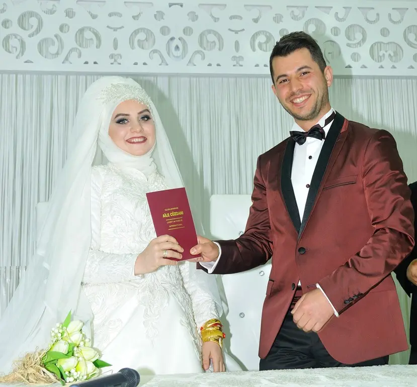 Haber: Hanife ile Cenap Bir Ömür Hayata Evet Dedi - Öne Çıkan