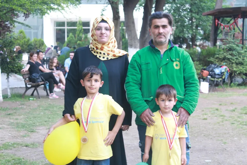 Haber: Minik Sporcular madalyalarını aldı. - Galeri-3