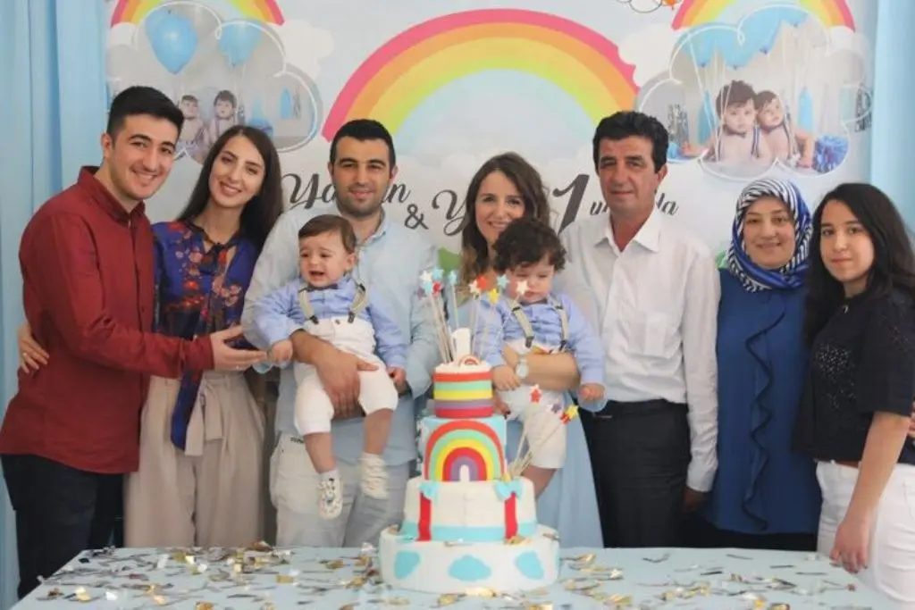 Haber: İkiz Kardeşler Yaman ve Yiğit’e Dedelerinden Muhteşem Doğum Günü - Galeri-1