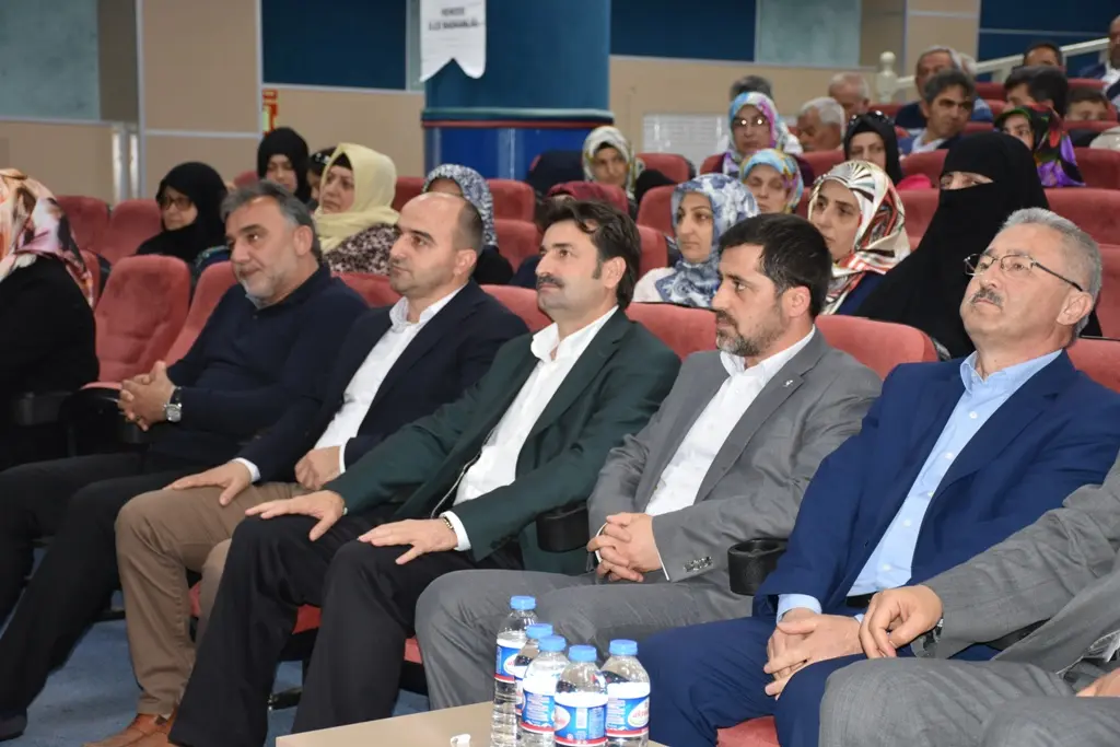 Haber: Hendek Ak Parti Mayıs Ayı Danışma Meclisi Yapıldı - Galeri-2