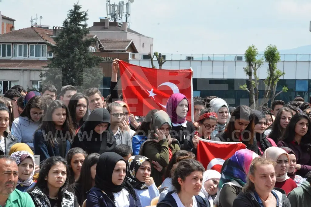 Haber: Öğrencilerin Hazırladığı Şehitlere Vefa Programı Duygulandırdı - Galeri-9
