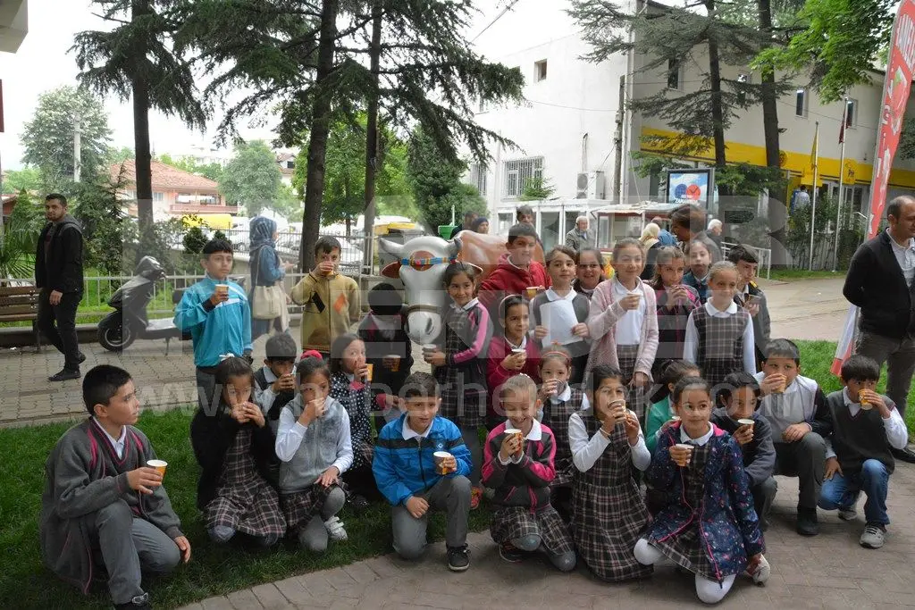 Haber: Hendek’te Süt Günü Etkinliği Düzenlendi - Galeri-5