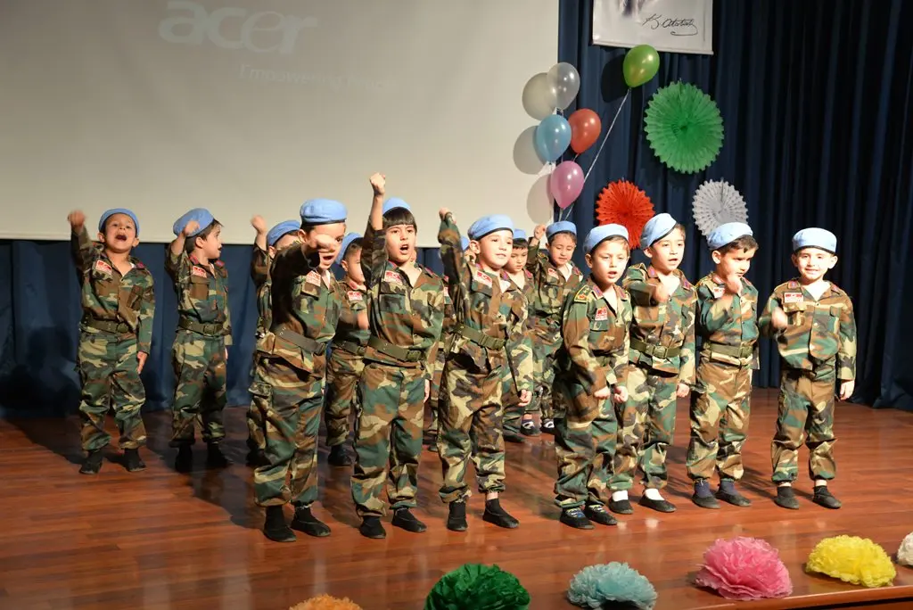 Haber: İrfan Mektebinin Miniklerinden Muhteşem Gösteriler - Öne Çıkan