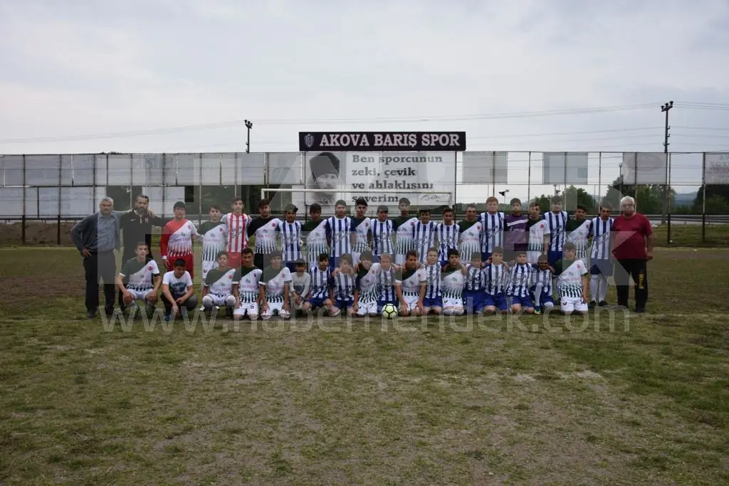 Haber: Sporda Barışın Adı Akova Barışspor - Galeri-7