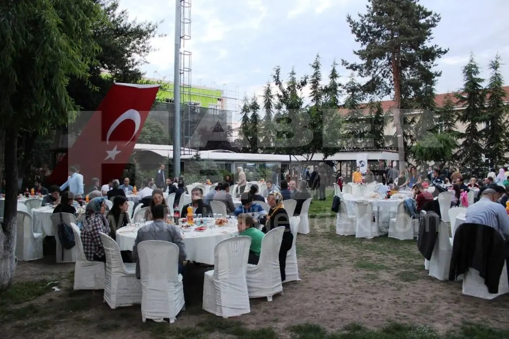 Haber: Hendek Eğitim Fakültesi İftarda Buluştu - Öne Çıkan