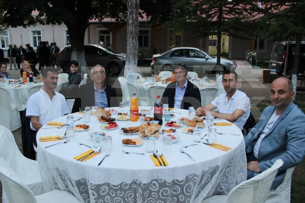Haber: Hendek Eğitim Fakültesi İftarda Buluştu - Galeri-4