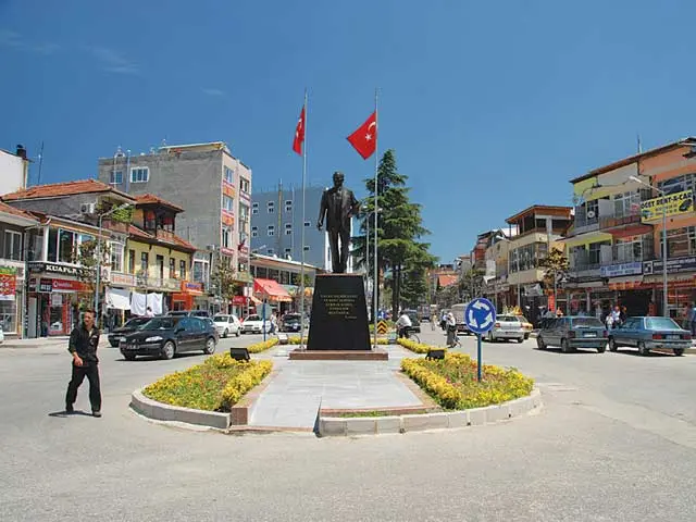 Haber: Hendek’li Gençlerden Sağduyu Çağrısı - Öne Çıkan