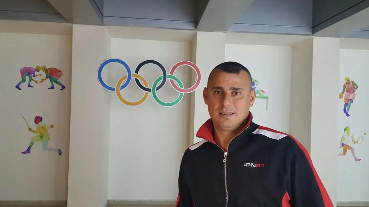 Haber: Karate Milli Takımında Yer Alan Akyüzlü Kampa Girdi - Galeri-1