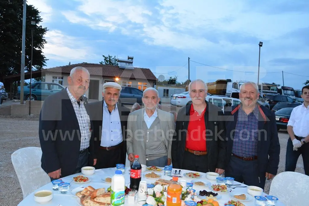Haber: Baha İnşaat İftar Verdi - Galeri-8
