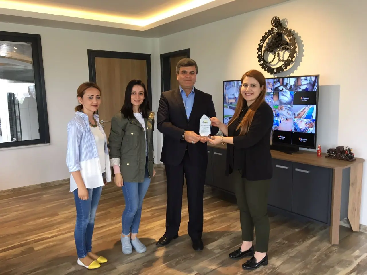 Haber: Pırıltı Anaokulu Engelleri Aşmak İçin Bir Kapakta Sen At Projesini Tamamladı - Galeri-2