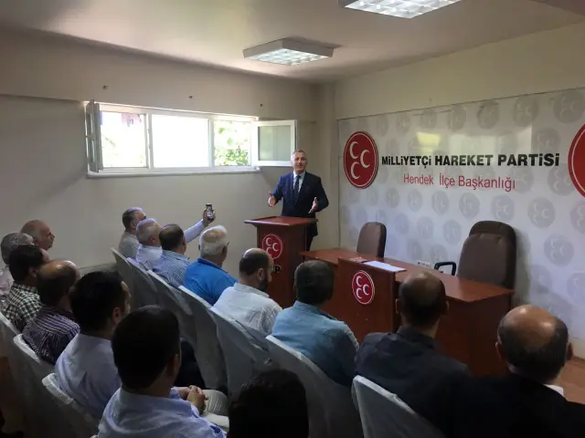 MHP Hendek İlçe Teşkilatı Bayramlaştı