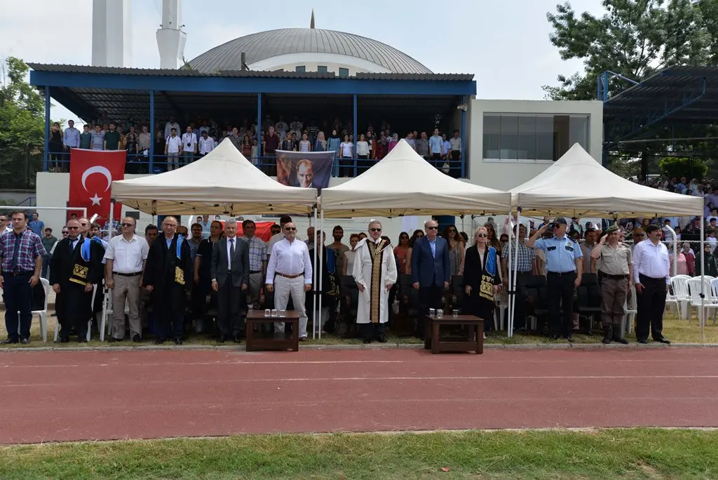 Haber: Eğitim Fakültesi Öğretmen Adayları kep attı - Galeri-1