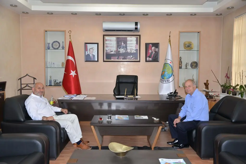 Haber: İsen Hendek’teydi - Öne Çıkan