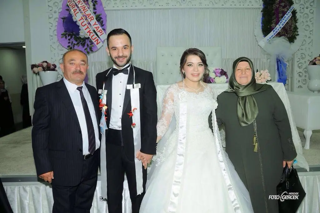 Haber: Semih ve Şeyma Bir Ömür Hayata Evet Dedi - Galeri-3
