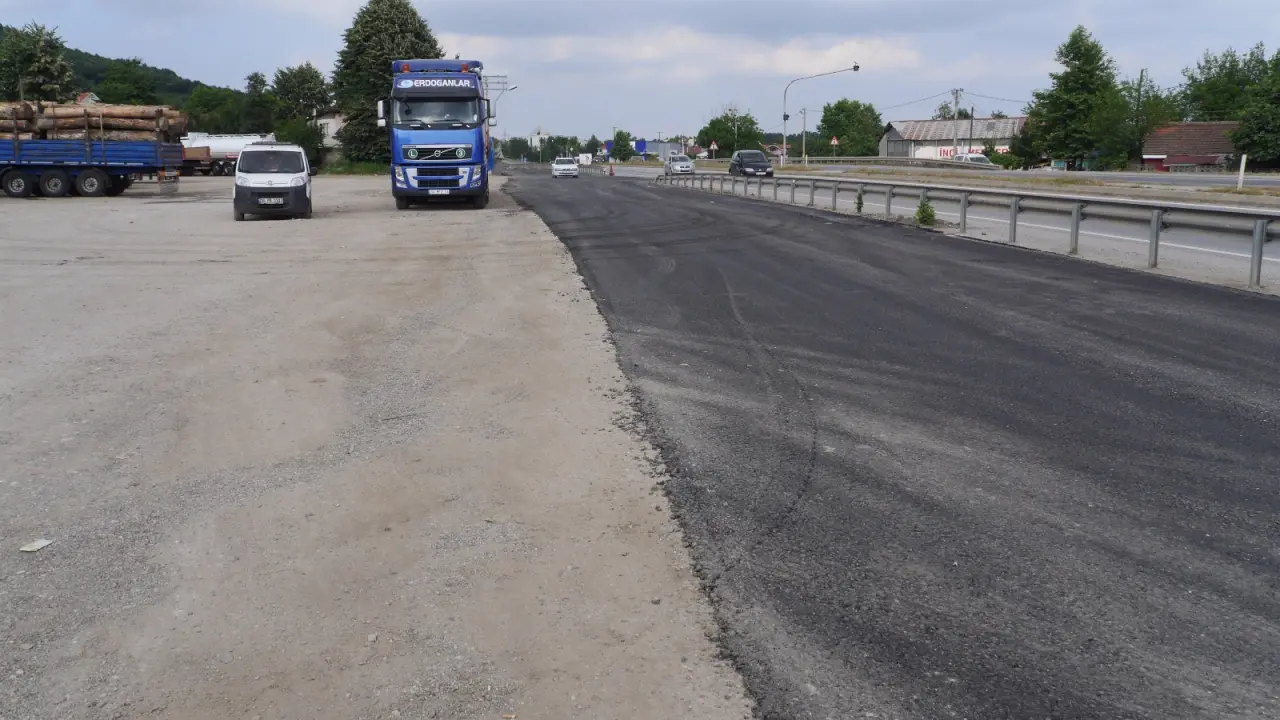 Haber: Yol Girişlerini Bariyerlerle Kapama Girişimine Çözüm Büyükşehir’den - Galeri-1