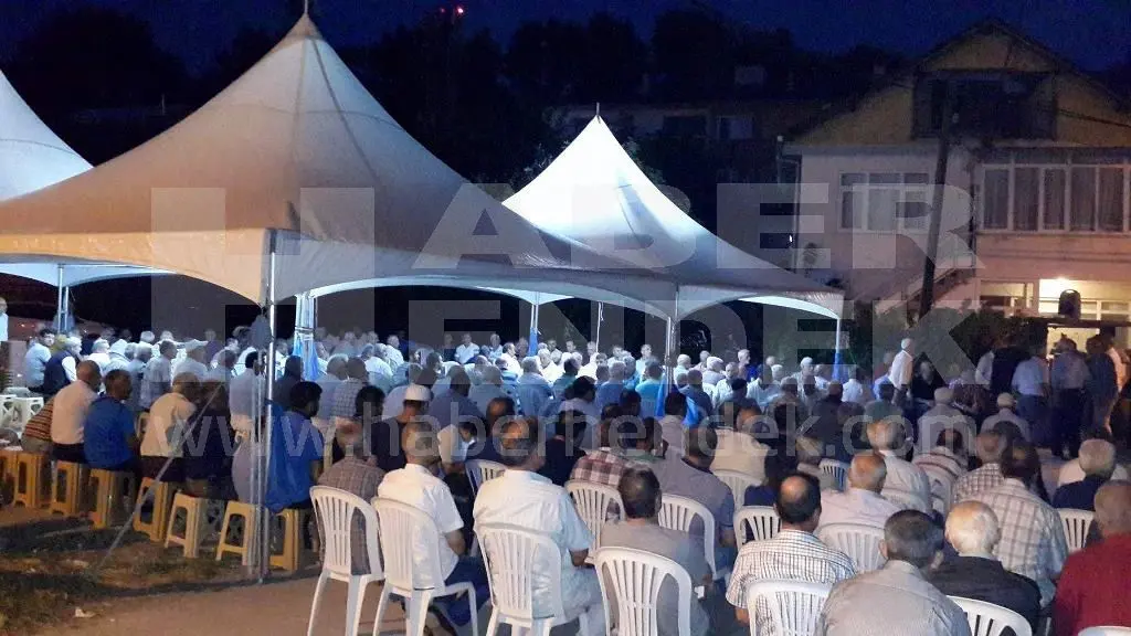 Haber: Babaoğlu Dualarla Anıldı - Öne Çıkan
