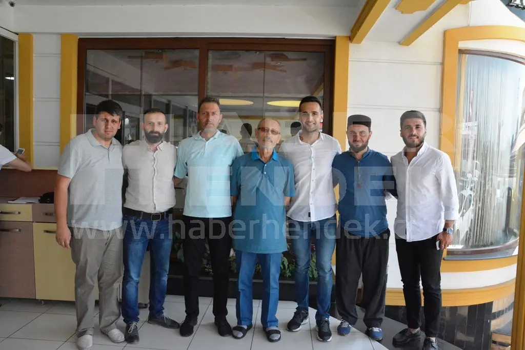 Haber: 2.OSB Futbol Turnuvası Kuraları Çekildi - Galeri-4