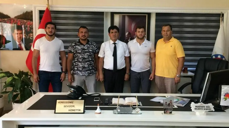Haber: ŞAMPİYONU KAÇIRDILAR - Öne Çıkan