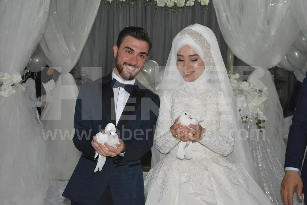 Haber: Şükran ve Enes Bir Ömür Hayata Evet Dedi - Galeri-6