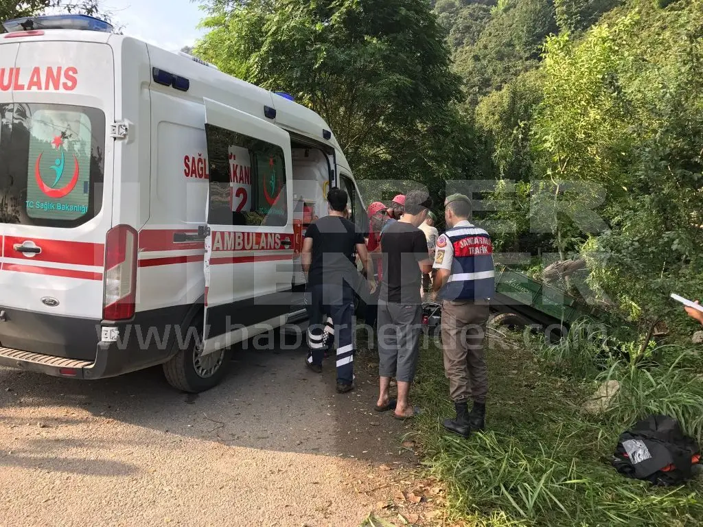 Haber: İşçileri Taşıyan Traktör Devrildi 7 Ölü, 9 Yaralı (1) - Galeri-3