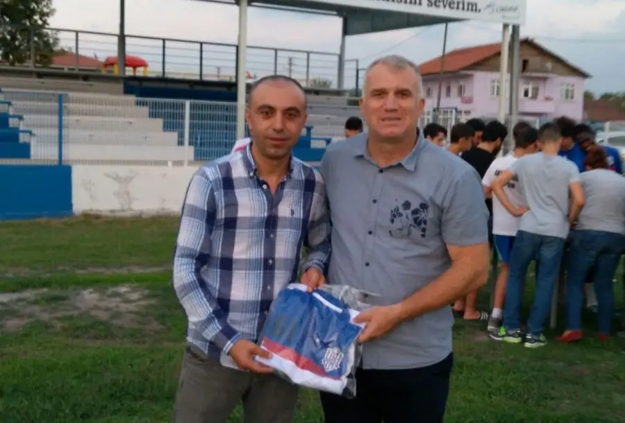 Haber: Akova Barışspor Sahaya İndi - Galeri-6