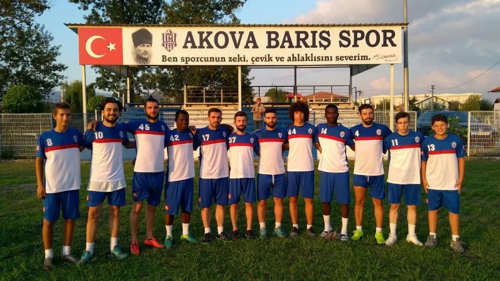 Haber: Akova Barışspor Sahaya İndi - Galeri-4
