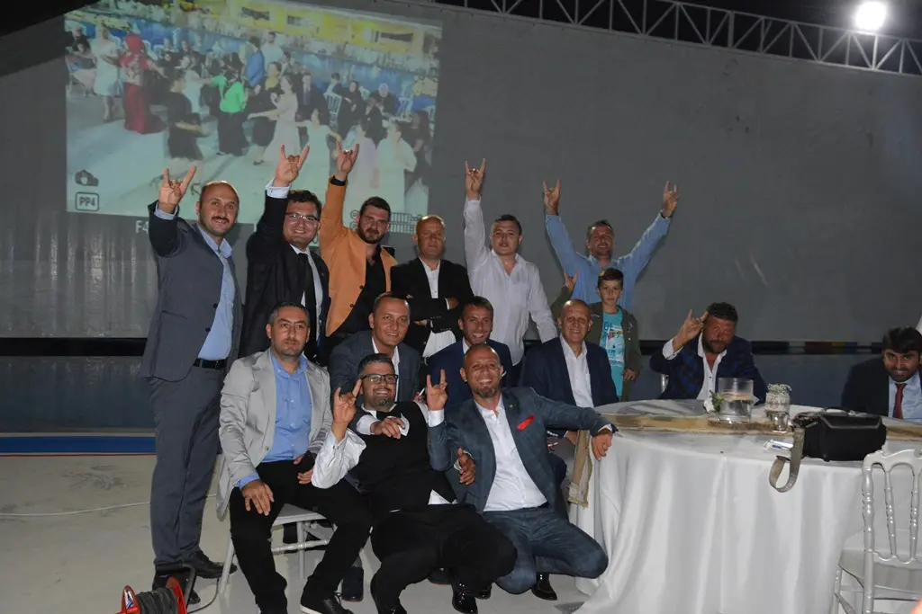 Haber: Mine ile Ömer Bir Ömür Hayata Yelken Açtılar - Galeri-6