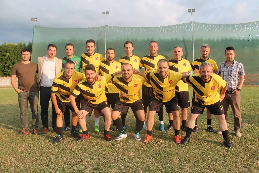 Haber: 2.OSB’de Çeyrek Finale Adını Yazdırdılar - Galeri-1