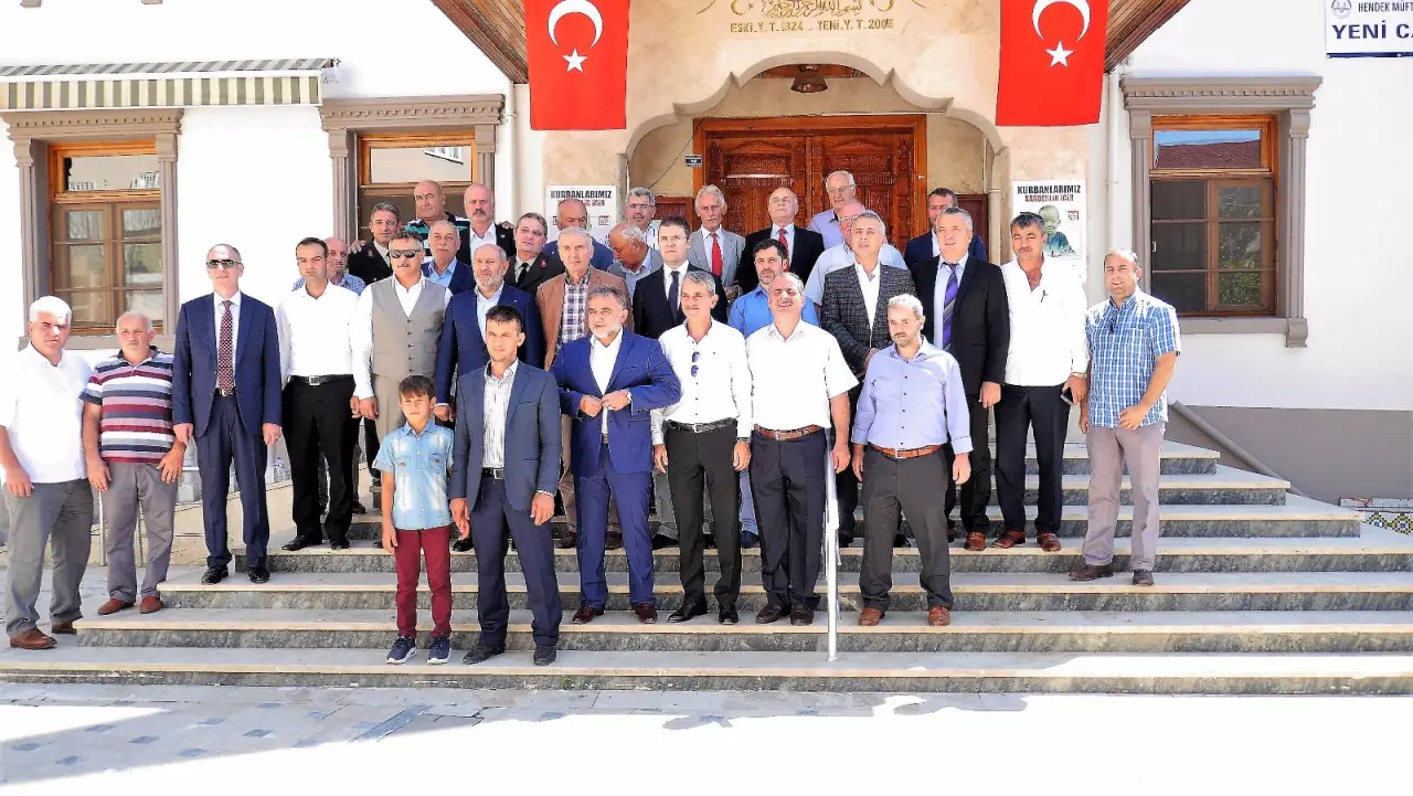 Haber: HENDEKTE BAYRAMLAŞMA PROGRAMI YAPILDI - Öne Çıkan